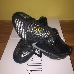 Nike Shoes - Nike T 90's Nike Shoes - Nike T 90's
